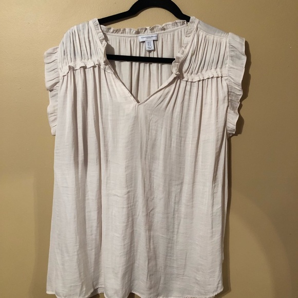 Cream Loose Blouse - Picture 1 of 2